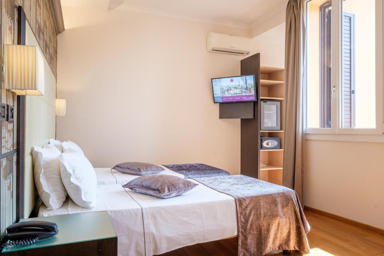 Hotel Touring Bolonia Exterior foto